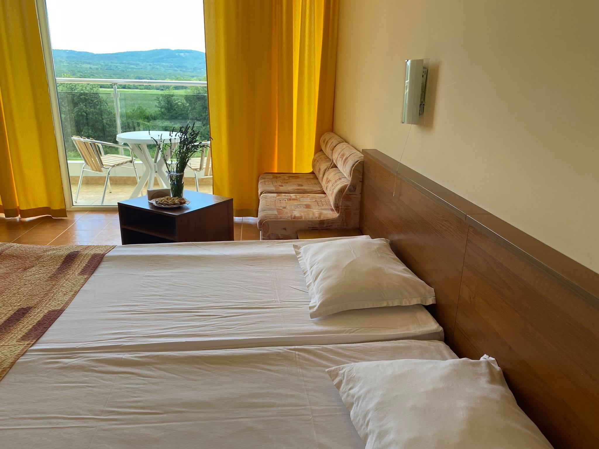 פרימורסקו Hotel Plamena Palace מראה חיצוני תמונה