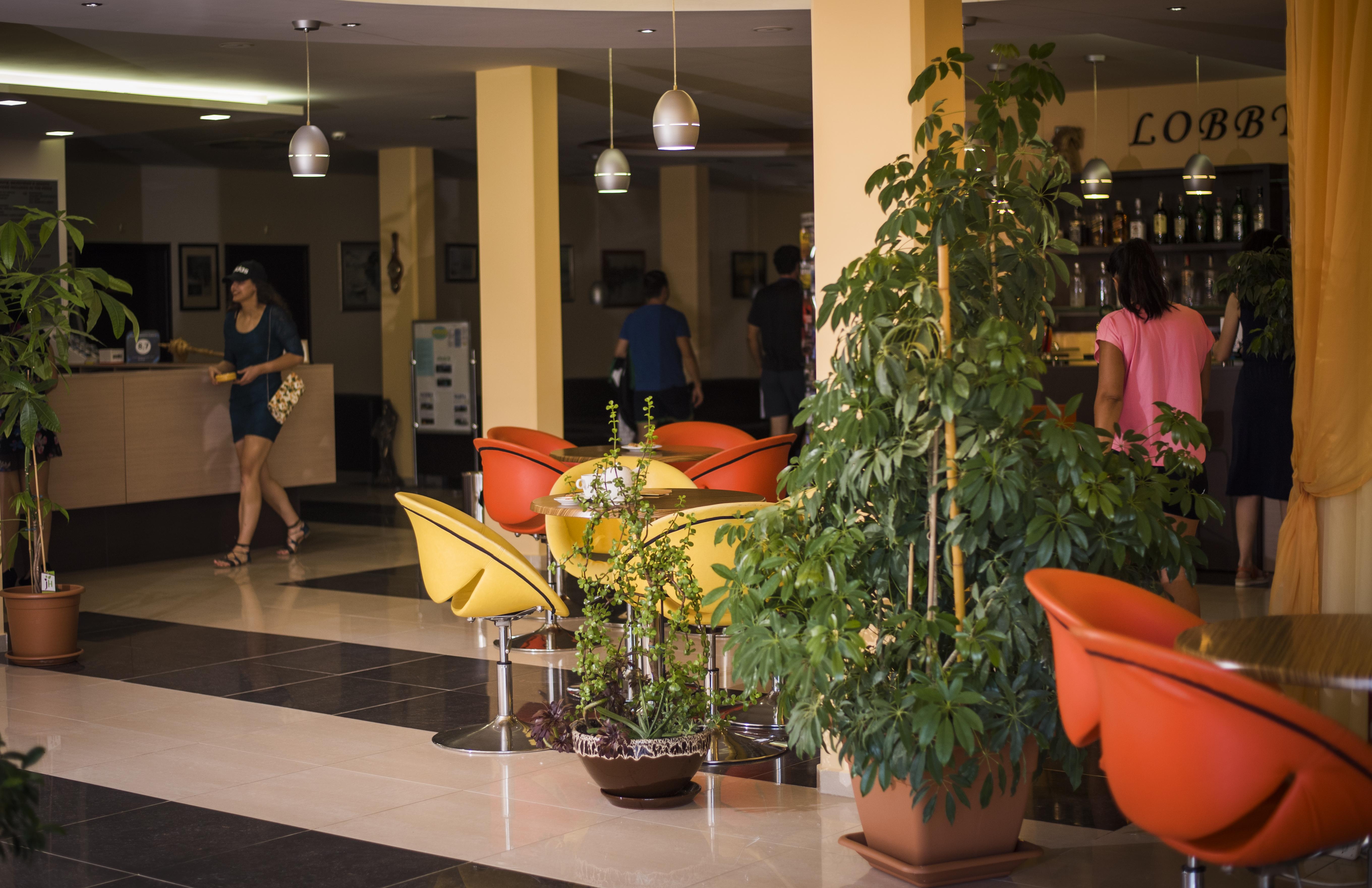 פרימורסקו Hotel Plamena Palace מראה חיצוני תמונה