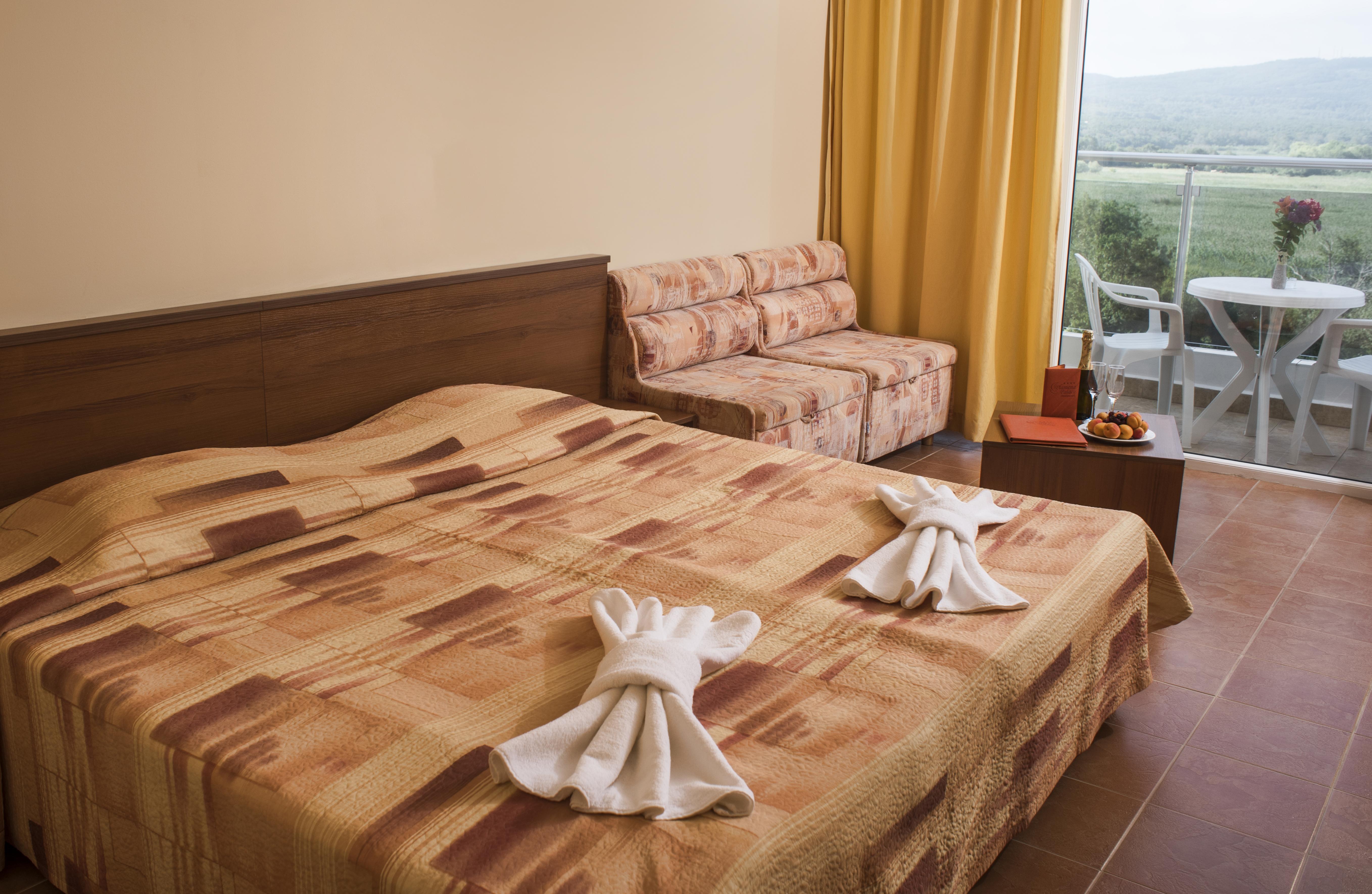 פרימורסקו Hotel Plamena Palace מראה חיצוני תמונה